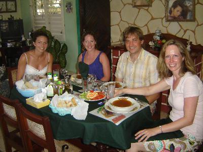 Our guests: Take a delicious dinner.