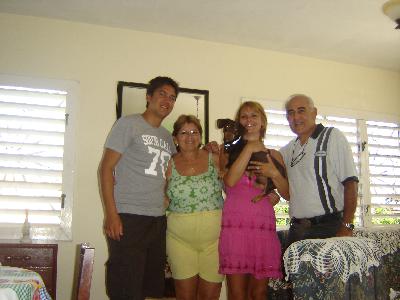 Our guests: Betty and Jorge are very attend with us. 